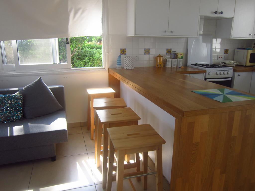 Yialos Village House Менеоу Экстерьер фото